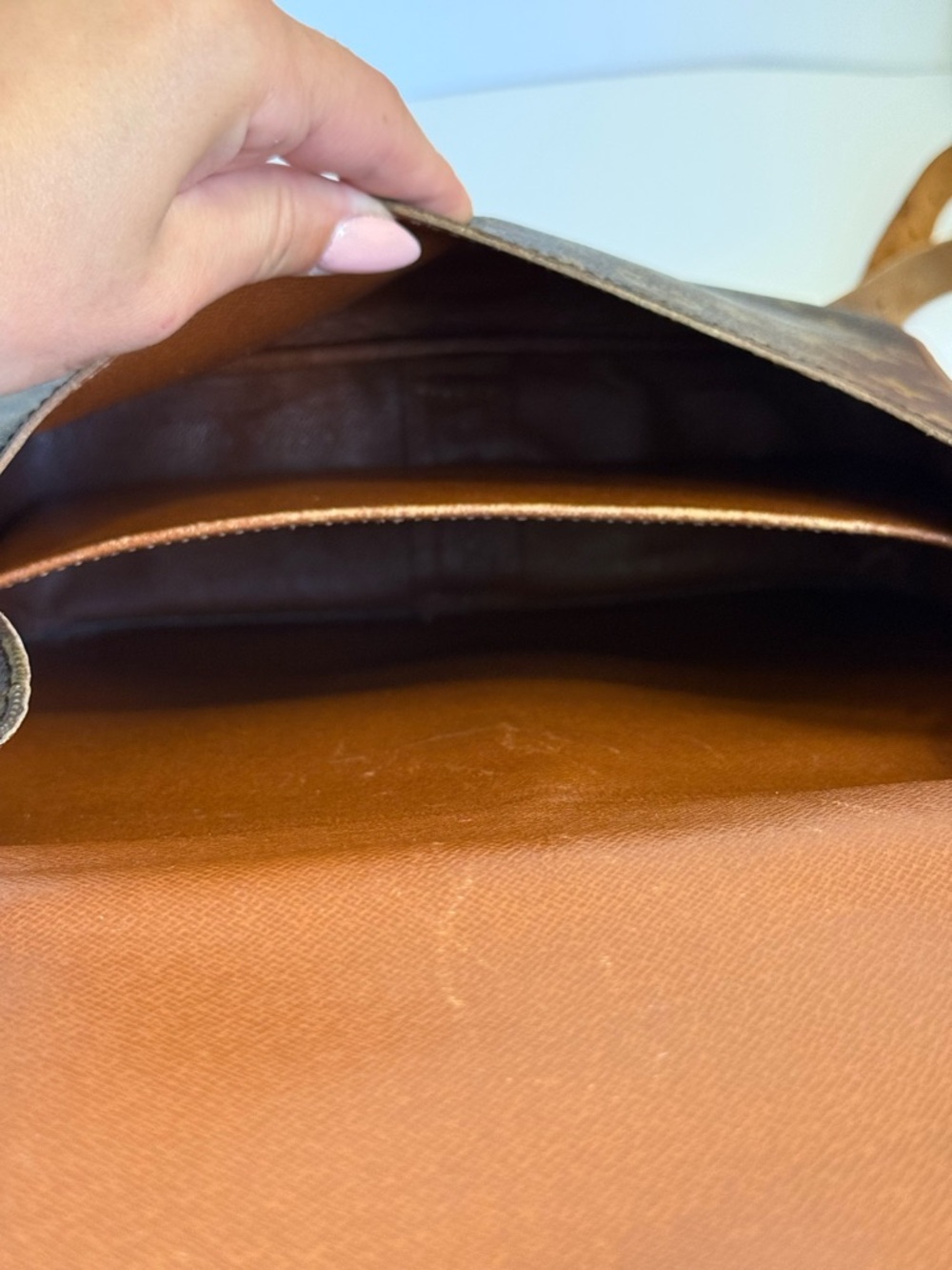 Louis Vuitton Cartouchiere MM  Monogram Crossbody Bag 🌟 - Picture 11 of 15